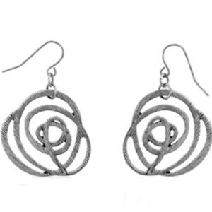 Silver Tone Textured Filigree Earrings